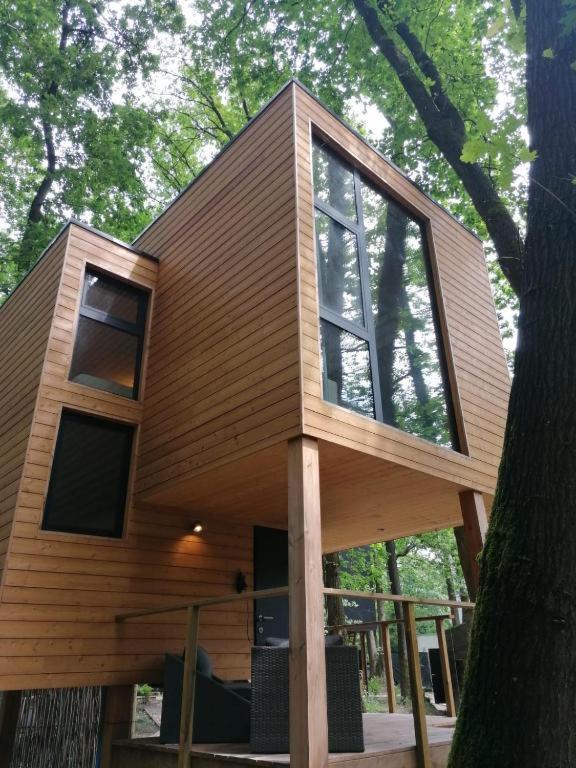 Utopia Village - Art & Nature Lodges Монс Экстерьер фото