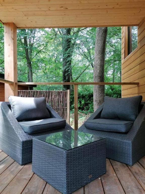 Utopia Village - Art & Nature Lodges Монс Экстерьер фото