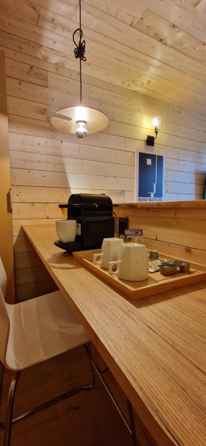 Utopia Village - Art & Nature Lodges Монс Экстерьер фото