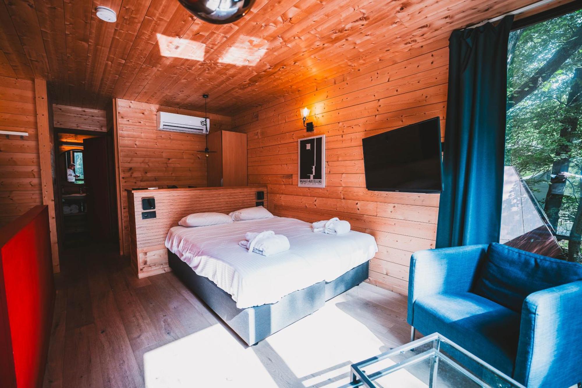 Utopia Village - Art & Nature Lodges Монс Экстерьер фото