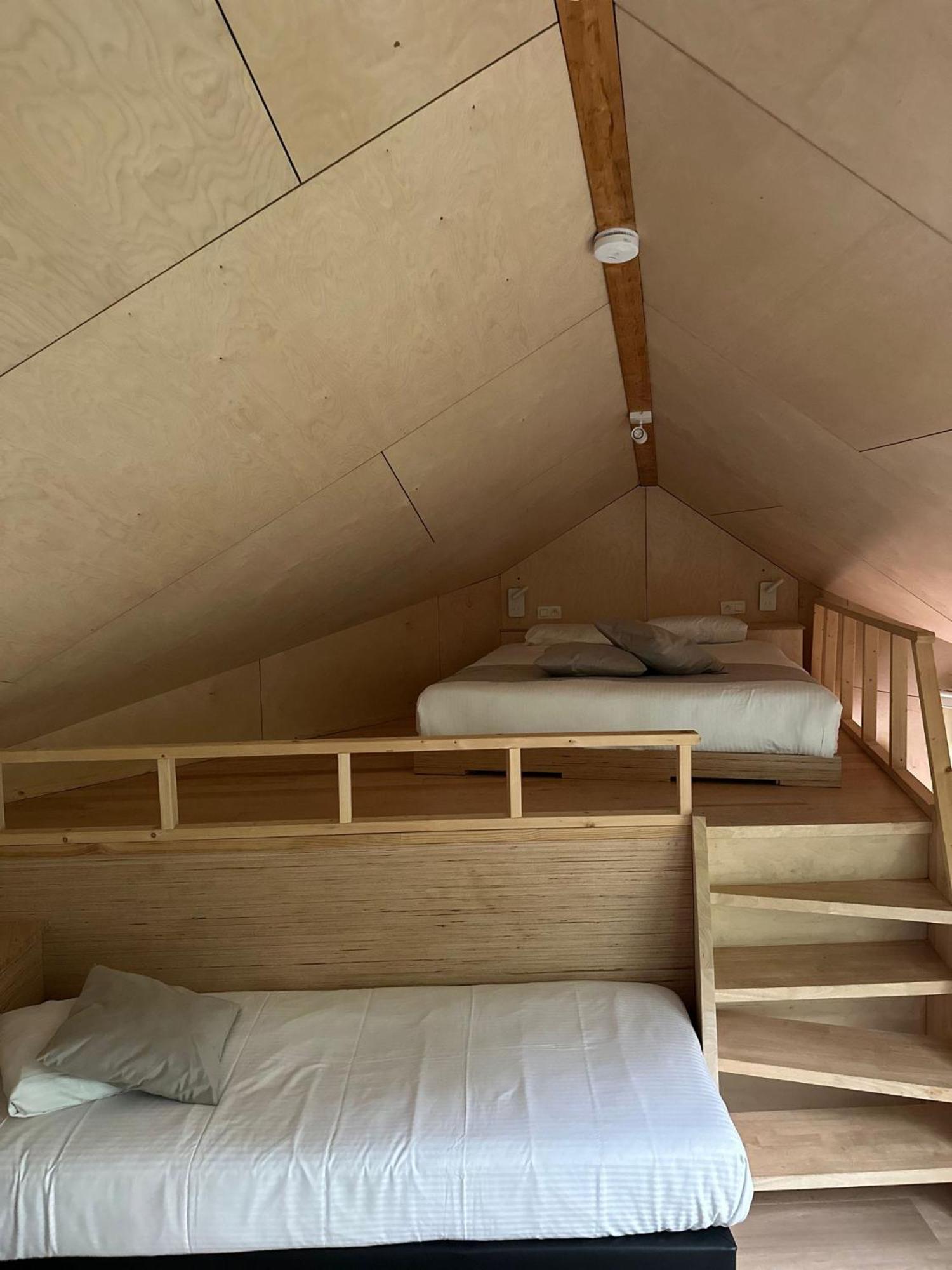 Utopia Village - Art & Nature Lodges Монс Экстерьер фото